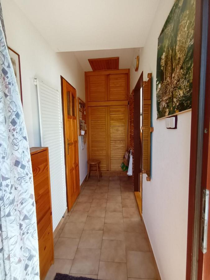 Barbora Apartment